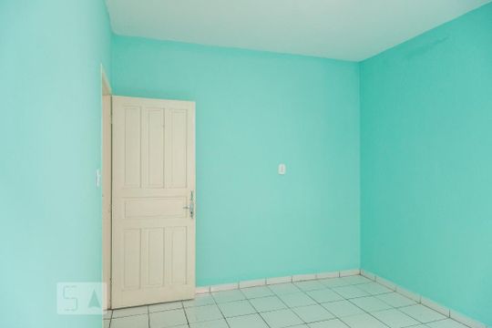 Quarto de casa para alugar com 1 quarto, 40m² em Jardim Belém, São Paulo