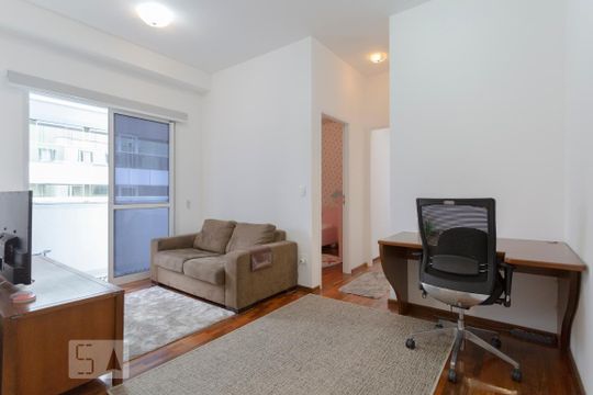 Apartamento para alugar com 2 quartos, 60m² em Consolação, São Paulo