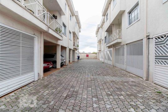 Área Externa de casa de condomínio à venda com 3 quartos, 131m² em Vila Granada, São Paulo