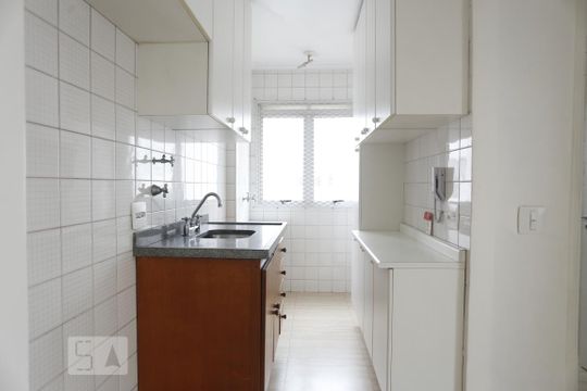 Cozinha de apartamento à venda com 1 quarto, 37m² em Bela Vista, São Paulo
