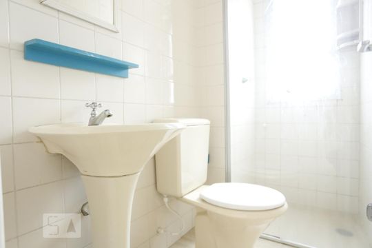 Banheiro de apartamento à venda com 1 quarto, 37m² em Bela Vista, São Paulo