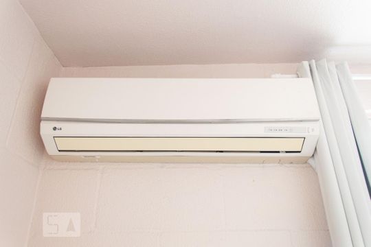 Quarto de apartamento à venda com 2 quartos, 48m² em Mario Quintana, Porto Alegre