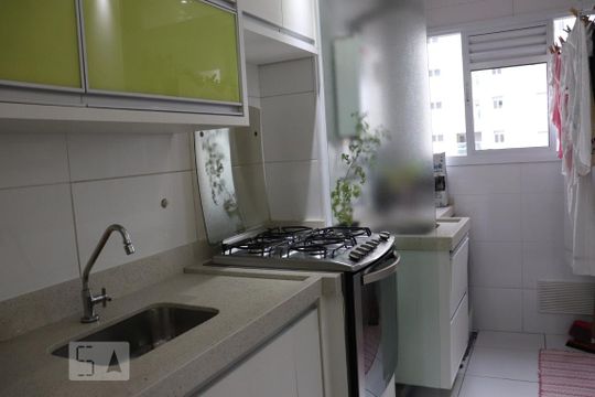 Cozinha de apartamento à venda com 2 quartos, 54m² em Vila America, Santo André