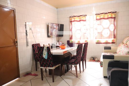 Cozinha  de casa à venda com 3 quartos, 50m² em Jardim America, São Leopoldo