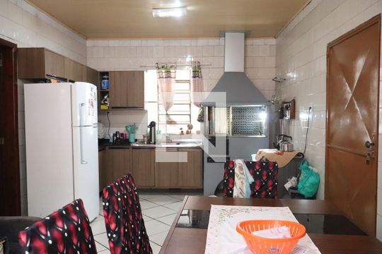 Cozinha  de casa à venda com 3 quartos, 50m² em Jardim America, São Leopoldo