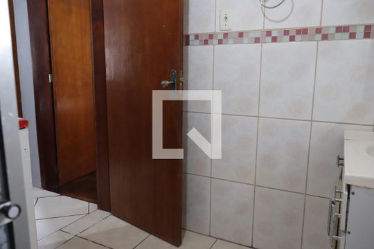 Banheiro 2  de casa à venda com 3 quartos, 50m² em Jardim America, São Leopoldo