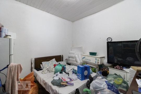 Quarto 3 de casa à venda com 4 quartos, 230m² em Vila Santo Estefano, São Paulo