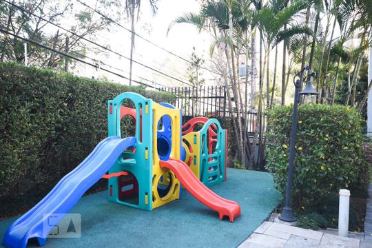 Playground de apartamento à venda com 3 quartos, 145m² em Vila Andrade, São Paulo