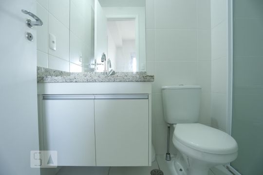 Banheiro de apartamento à venda com 1 quarto, 40m² em Centro, São Paulo
