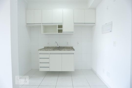 Cozinha de apartamento à venda com 1 quarto, 40m² em Centro, São Paulo