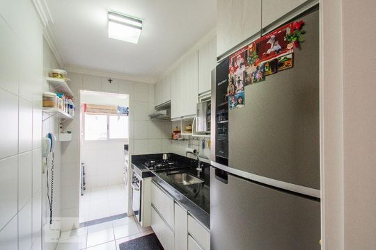 Cozinha de apartamento para alugar com 2 quartos, 69m² em Saúde, São Paulo