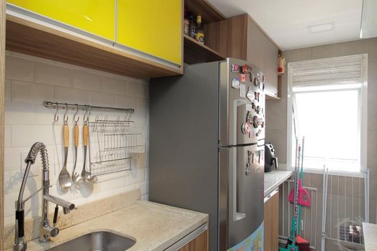 Cozinha de apartamento à venda com 2 quartos, 60m² em Marechal Rondon, Canoas