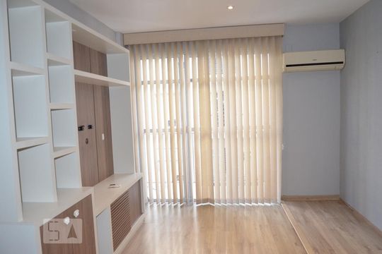 Apartamento para alugar com 1 quarto, 44m² em Encantado, Rio de Janeiro