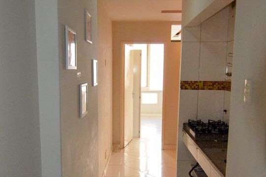 Corredor de apartamento à venda com 1 quarto, 38m² em Centro, Rio de Janeiro