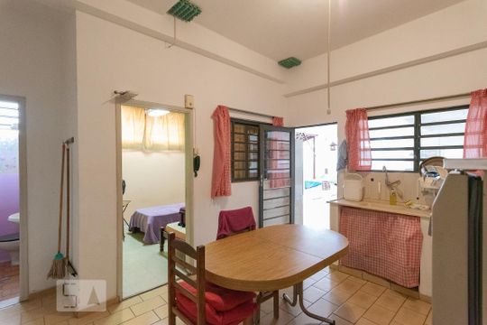 Cozinha de casa à venda com 3 quartos, 300m² em Vila Nogueira, Campinas