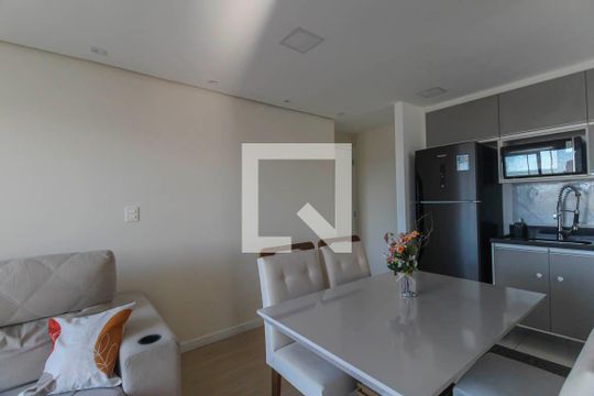 Sala/Cozinha de apartamento à venda com 2 quartos, 49m² em Vila Antonieta, São Paulo
