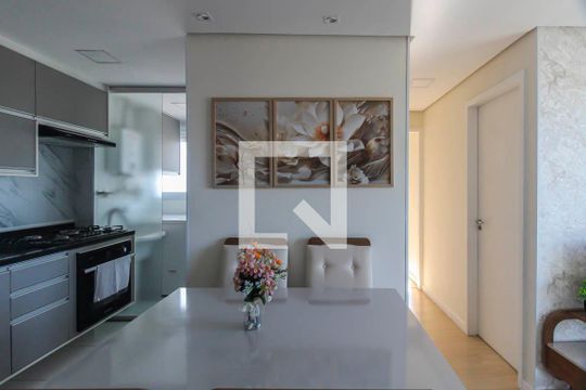 Sala/Cozinha de apartamento à venda com 2 quartos, 49m² em Vila Antonieta, São Paulo