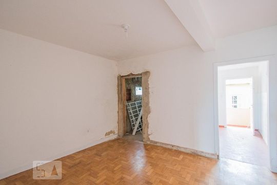 Sala 2 de casa à venda com 2 quartos, 196m² em Bosque da Saúde, São Paulo