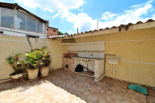 Churrasqueira de casa à venda com 3 quartos, 230m² em Vila Progredior, São Paulo