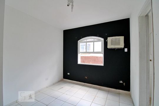 Suíte 1 de casa à venda com 3 quartos, 230m² em Vila Progredior, São Paulo