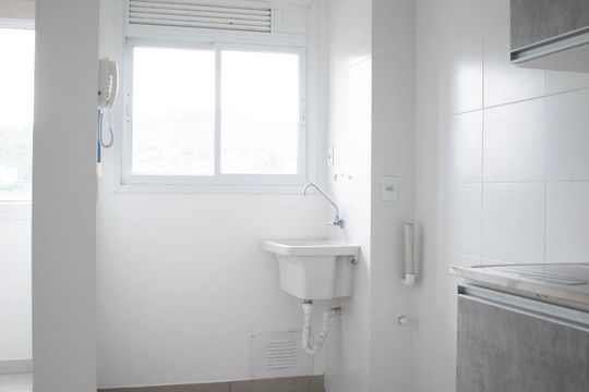 Cozinha de apartamento para alugar com 1 quarto, 49m² em Teresópolis, Porto Alegre
