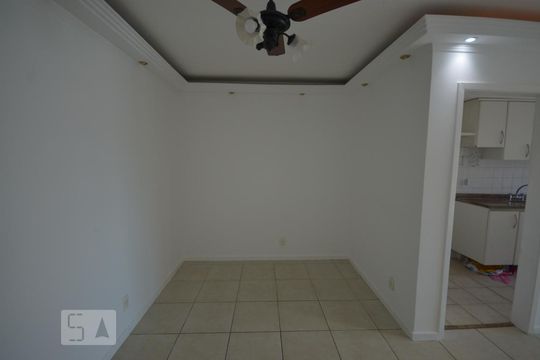 Sala de apartamento para alugar com 2 quartos, 71m² em Botafogo, Rio de Janeiro