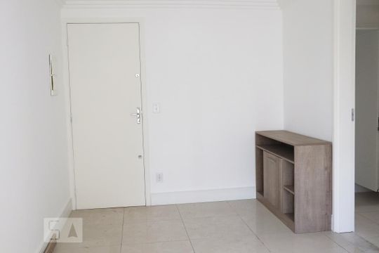 Apartamento para alugar com 2 quartos, 50m² em Parque Erasmo Assunção, Santo André