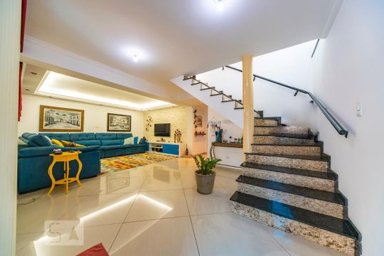 Sala de casa à venda com 4 quartos, 273m² em Parque Novo Oratório, Santo André