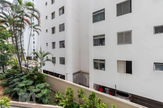 Vista de apartamento para alugar com 3 quartos, 226m² em Itaim Bibi, São Paulo