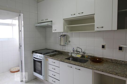 Cozinha de apartamento à venda com 2 quartos, 63m² em Boa Vista, São Caetano do Sul
