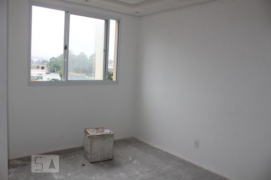 Sala de apartamento para alugar com 2 quartos, 42m² em Itaquera, São Paulo