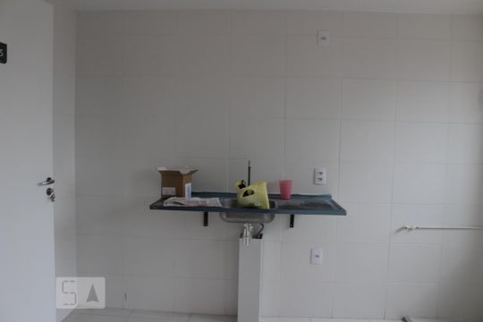Sala/Cozinha de apartamento à venda com 2 quartos, 42m² em Itaquera, São Paulo