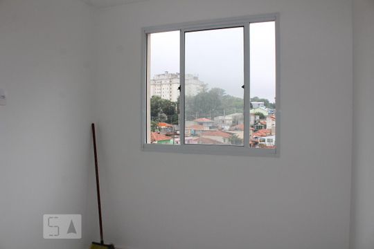 Quarto 2 de apartamento para alugar com 2 quartos, 42m² em Itaquera, São Paulo