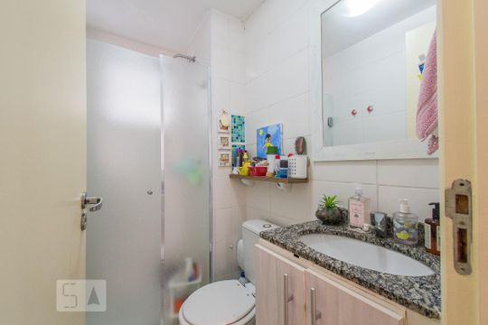 Banheiro 2 de apartamento para alugar com 2 quartos, 63m² em Jardim São Savério, São Paulo