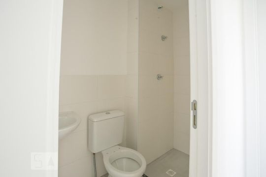 Banheiro de apartamento à venda com 2 quartos, 44m² em Vila Santa Maria, São Paulo