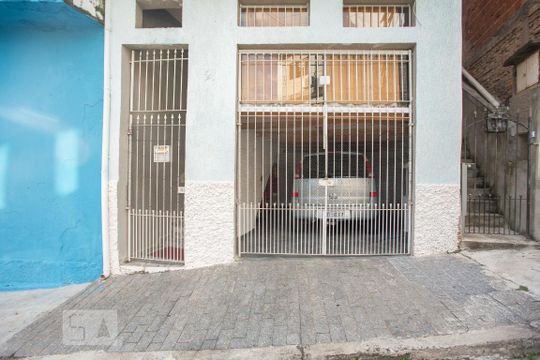Fachada de casa à venda com 2 quartos, 80m² em Parque Maria Domitila, São Paulo