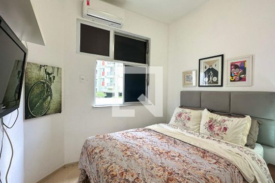 Quarto 2 de apartamento à venda com 2 quartos, 75m² em Leblon, Rio de Janeiro