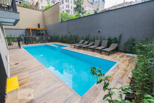 Área comum - Piscina de kitnet/studio para alugar com 1 quarto, 28m² em Sé, São Paulo