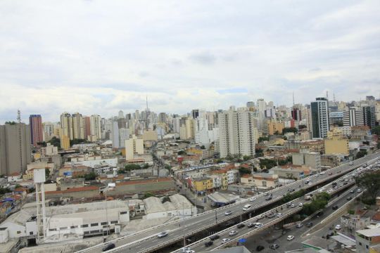 Vista Sala de apartamento à venda com 2 quartos, 45m² em Liberdade, São Paulo