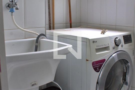 Área de Serviço de apartamento à venda com 2 quartos, 55m² em Vila Andrade, São Paulo