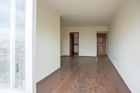 Sala de apartamento para alugar com 3 quartos, 90m² em Jardim Sonia, São Paulo