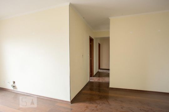 Sala de apartamento para alugar com 3 quartos, 90m² em Jardim Sonia, São Paulo