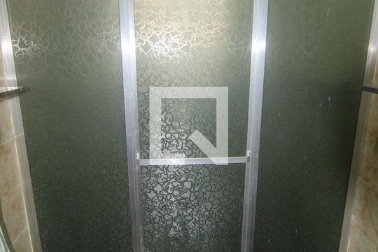 Banheiro de apartamento para alugar com 1 quarto, 50m² em Copacabana, Rio de Janeiro