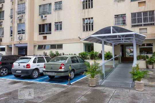 Entrada do Bloco de apartamento à venda com 2 quartos, 60m² em São Lourenço, Niterói