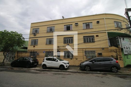 Fachada do Prédio de apartamento para alugar com 2 quartos, 66m² em Braz de Pina, Rio de Janeiro