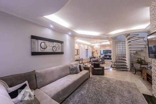 Sala de Estar de casa à venda com 4 quartos, 357m² em Vila Nova Manchester, São Paulo