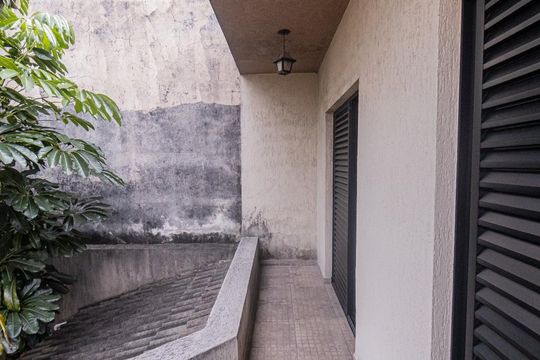 Varanda Quarto 2 e 3 de casa à venda com 4 quartos, 357m² em Vila Nova Manchester, São Paulo