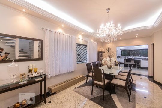 Sala de Jantar de casa à venda com 4 quartos, 357m² em Vila Nova Manchester, São Paulo