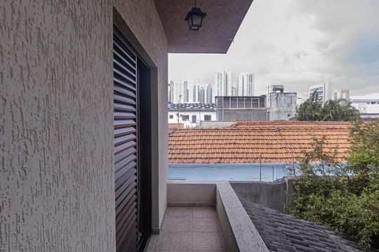 Varanda Quarto 2 e 3 de casa à venda com 4 quartos, 357m² em Vila Nova Manchester, São Paulo