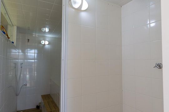Sauna de casa para alugar com 5 quartos, 200m² em Santa Rosa, Niterói